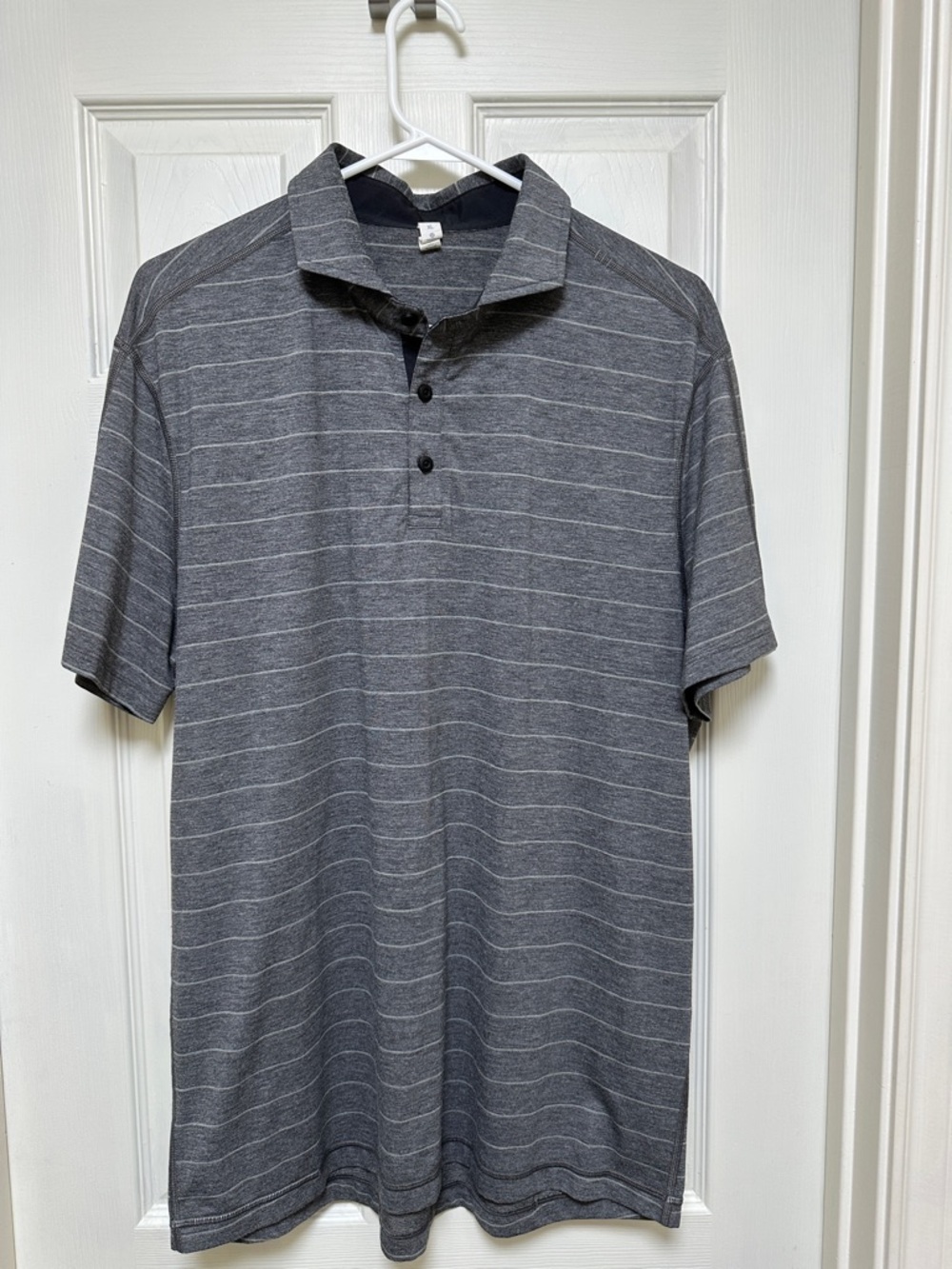 lululemon athletica Men’s Gray Striped Polo
